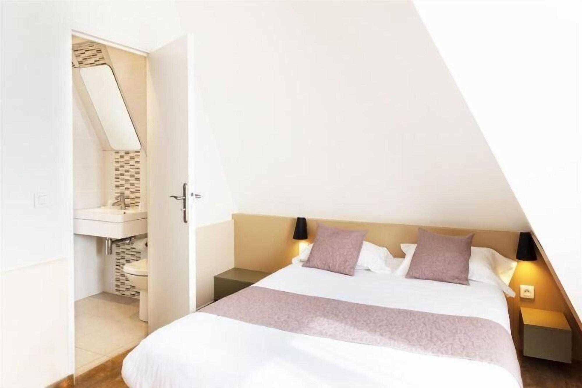 Hotel Le Saint Germain Aulnay-sous-Bois Bagian luar foto