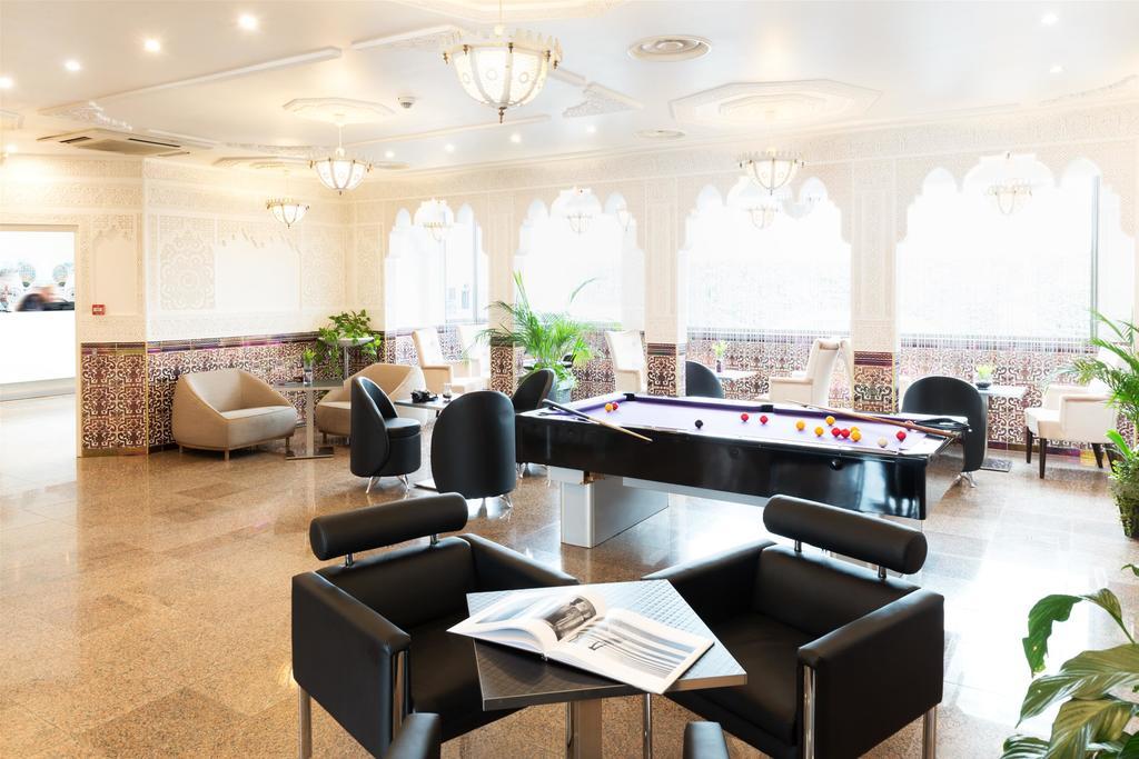 Hotel Le Saint Germain Aulnay-sous-Bois Bagian luar foto