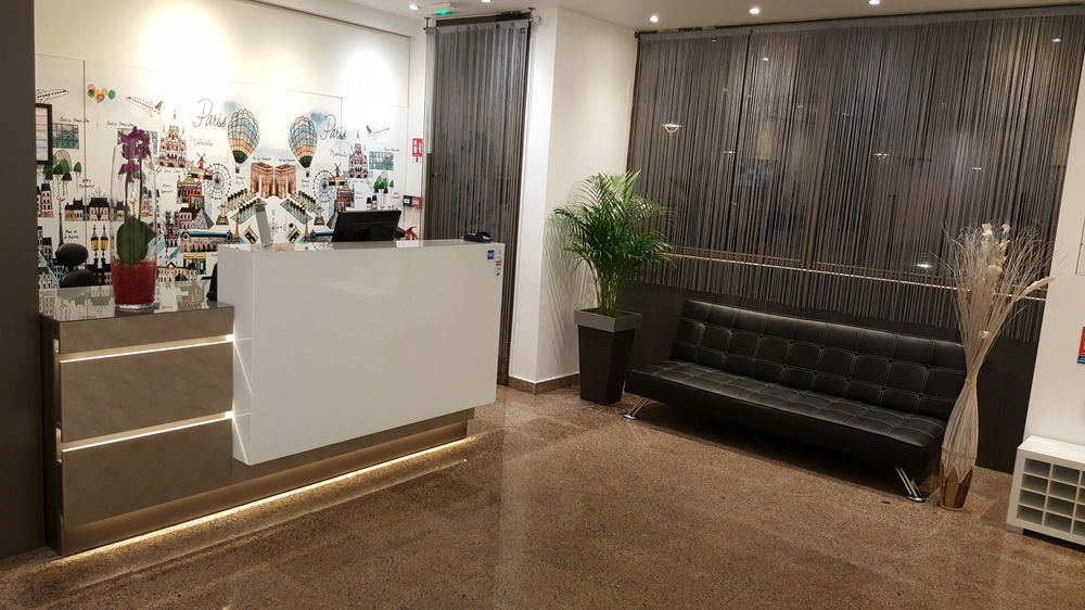 Hotel Le Saint Germain Aulnay-sous-Bois Bagian luar foto