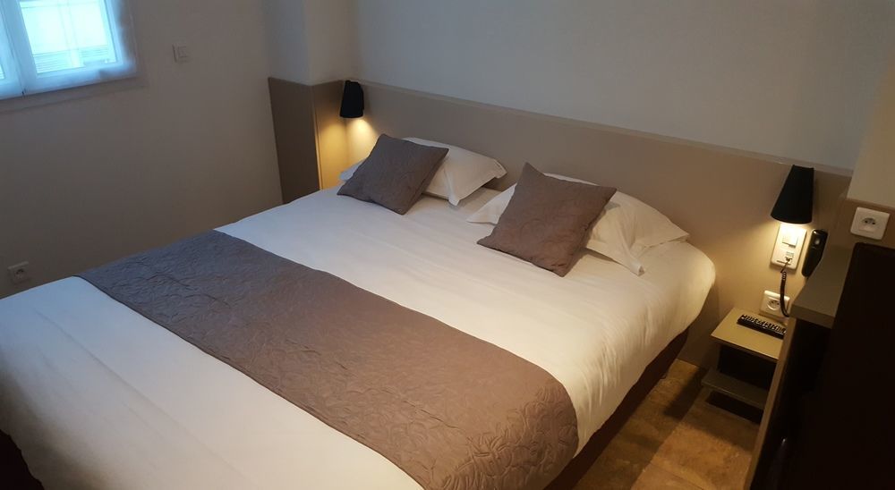 Hotel Le Saint Germain Aulnay-sous-Bois Bagian luar foto